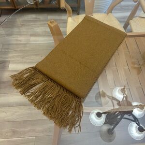 100% Alpaca Camel Brown Fringe Scarf